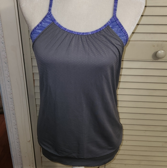 Lululemon/Ivivva  Nouveau Tank top w/built-in bra - Picture 1 of 8
